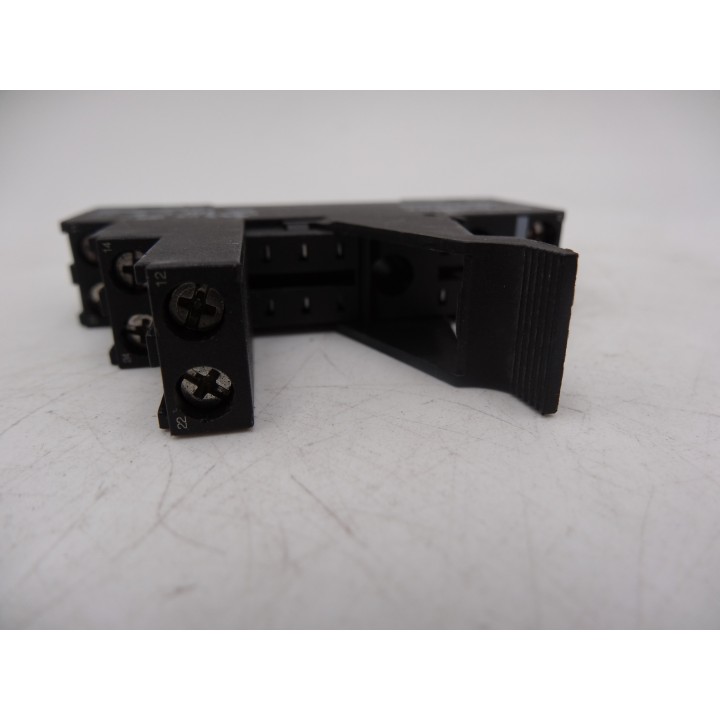 SCHNEIDER ELECTRIC RSZE1S48M