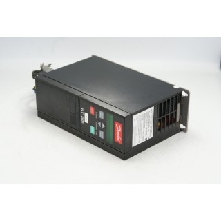 DANFOSS VLT2830PT4B20STR1DBF00A00