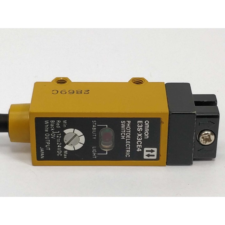 OMRON E3S-X3CE4