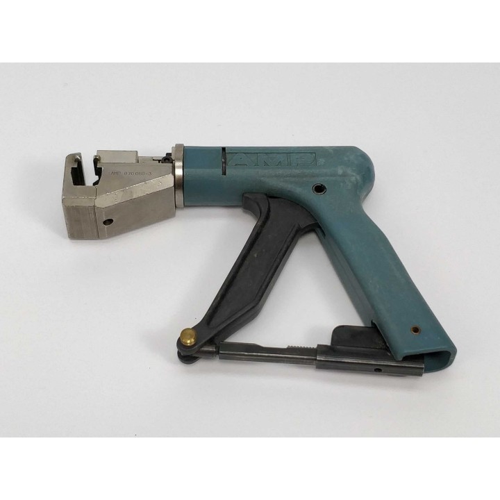 AMP (TE Connectivity) 870 088-3 / 870088-3