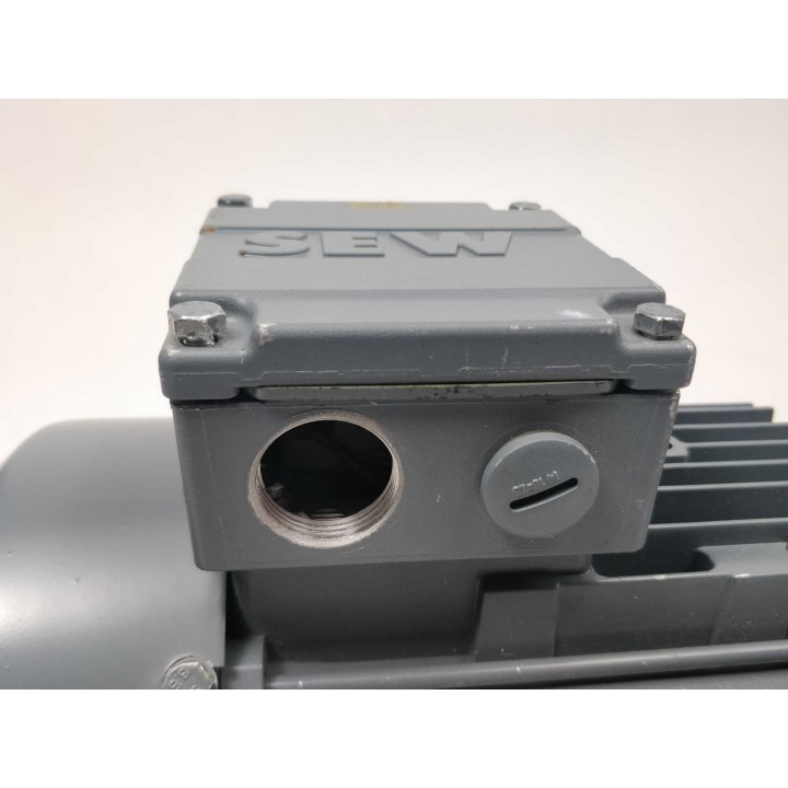 SEW-EURODRIVE SA37 DT80K4/TH