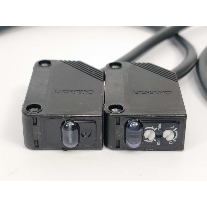 OMRON Corporation E3Z-T81-M3J 0.3M