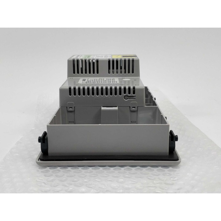 Allen-Bradley 2711P-B6M20A