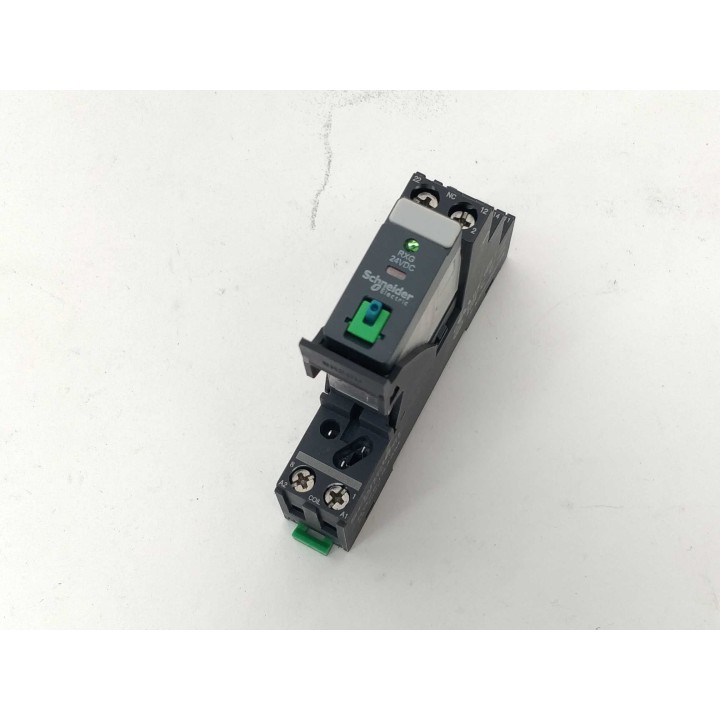 Schneider Electric Relay RXG22BD + support RGZE1S48M
