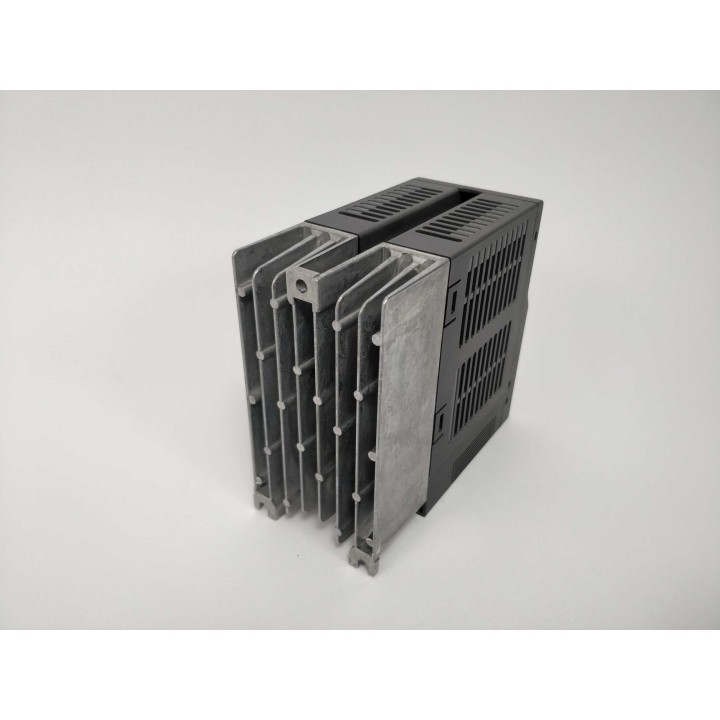 Mitsubishi Electric Corporation FR-D720S-025-EC