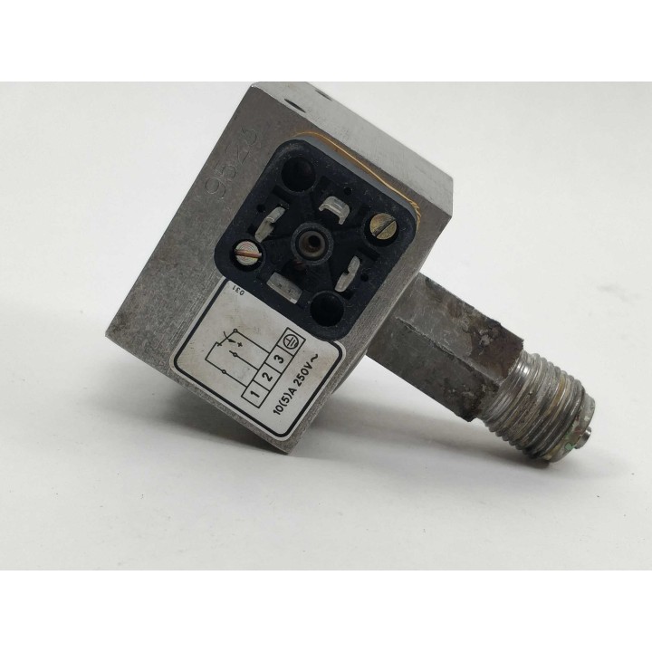 CENTRA-BURKLE GmbH DGM 6A