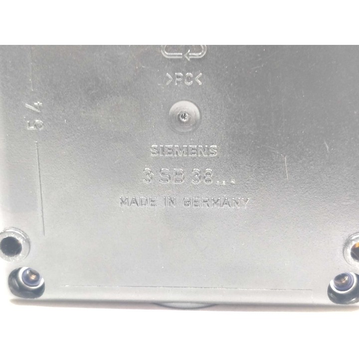SIEMENS 3SB38