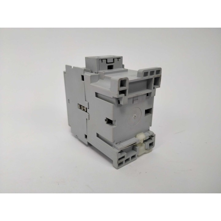 Allen-Bradley 100-C09*10