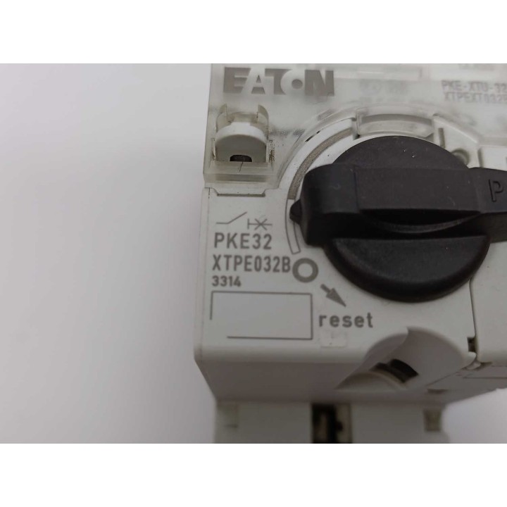 Eaton XTPE032B
