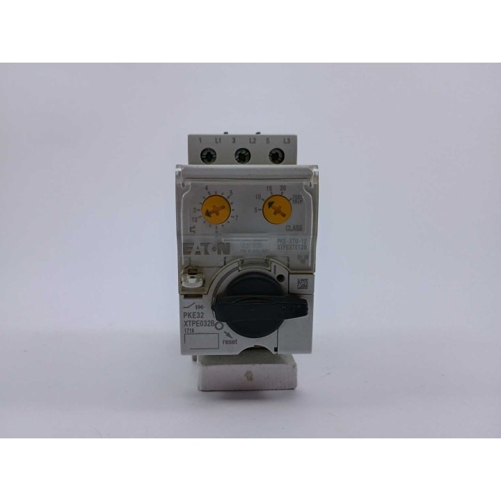 Eaton XTPE032B