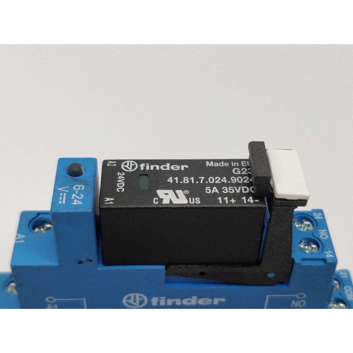 Finder 41.81.7.024.9024