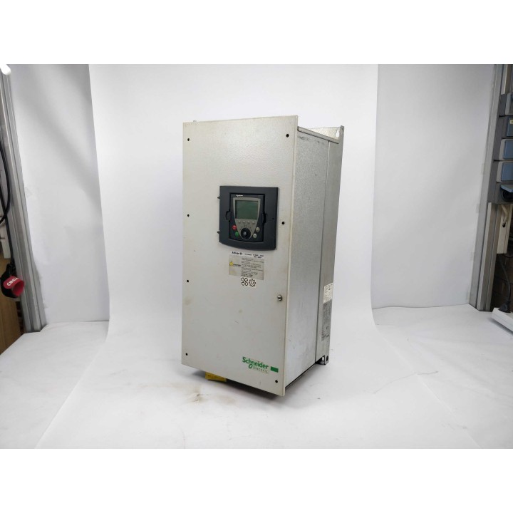 SCHNEIDER ELECTRIC ATV61WD18N4