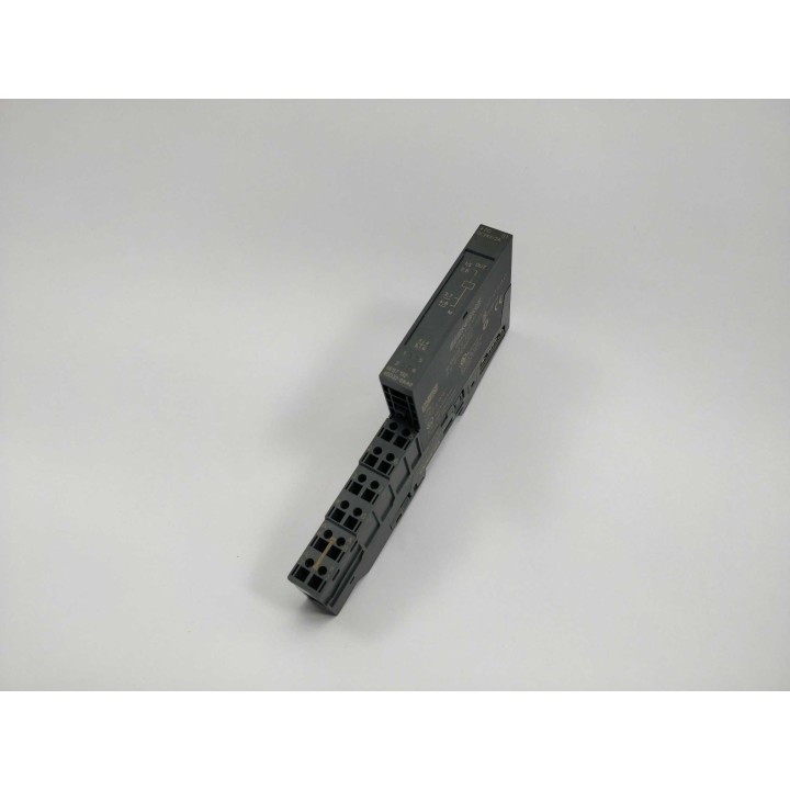 SIEMENS 6ES7132-4BD32-0AA0