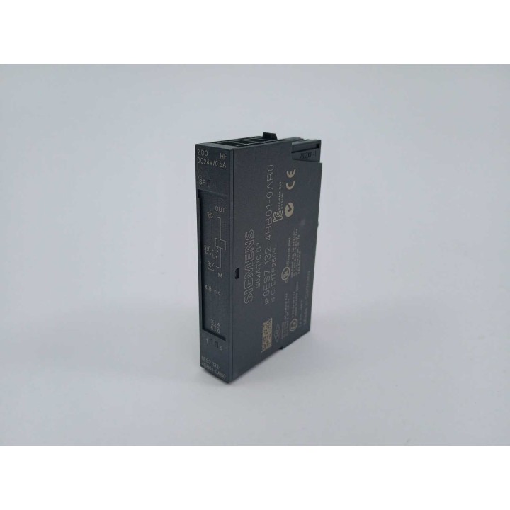 SIEMENS 6ES7132-4BB01-0AB0