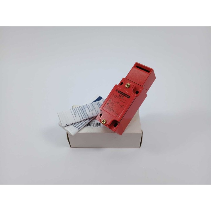 Telemecanique XCS-A702