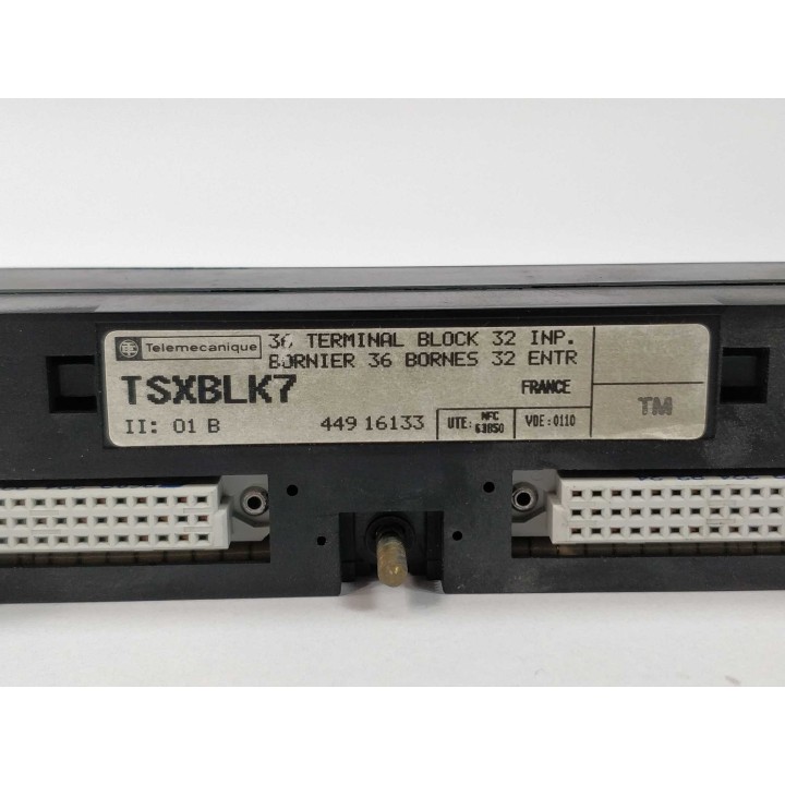 SCHNEIDER ELECTRIC TSXBLK7