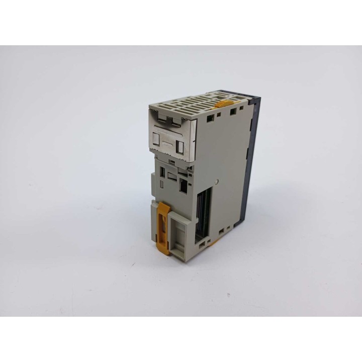 OMRON CJ1W-AD081-V1