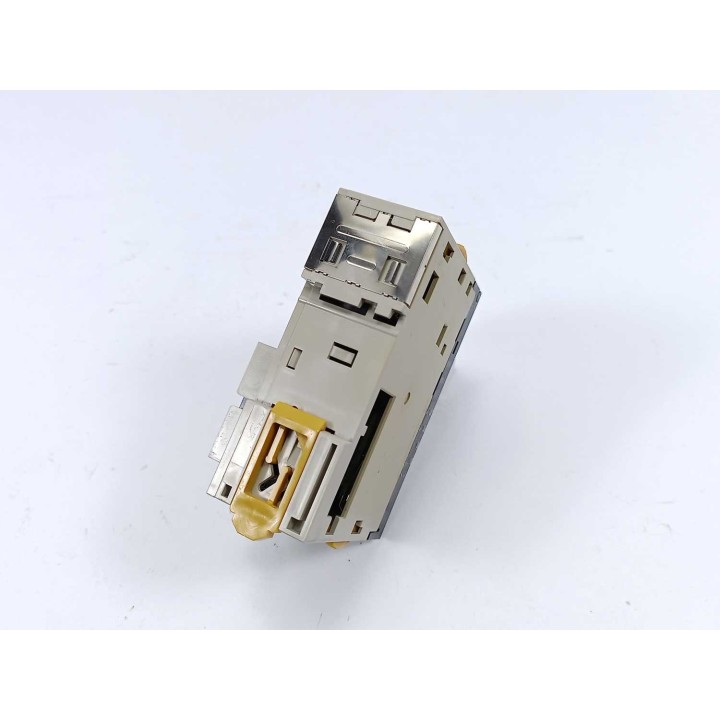 OMRON CJ1M-CPU12