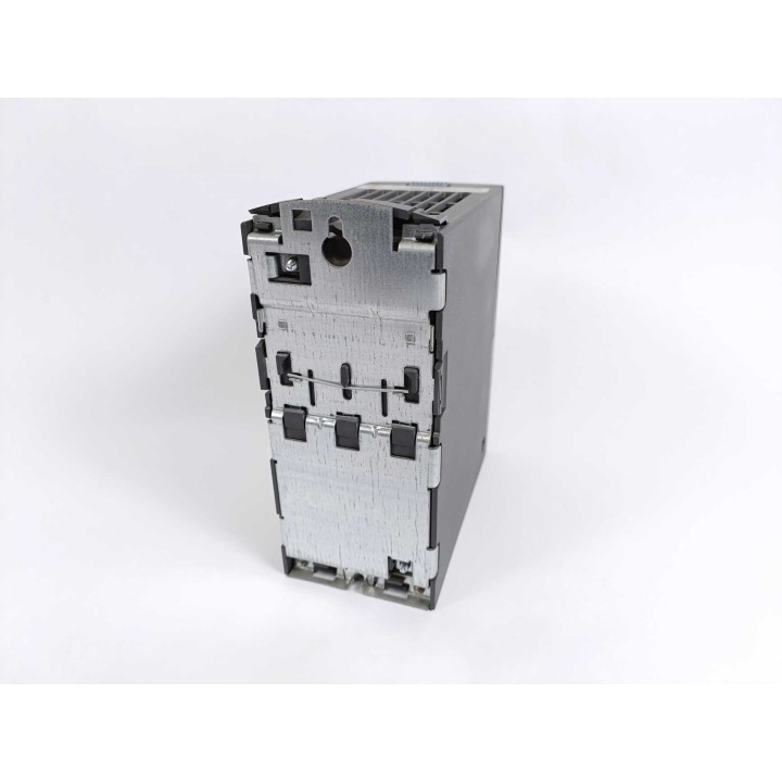 SIEMENS 6SE6420-2AB13-7AA1