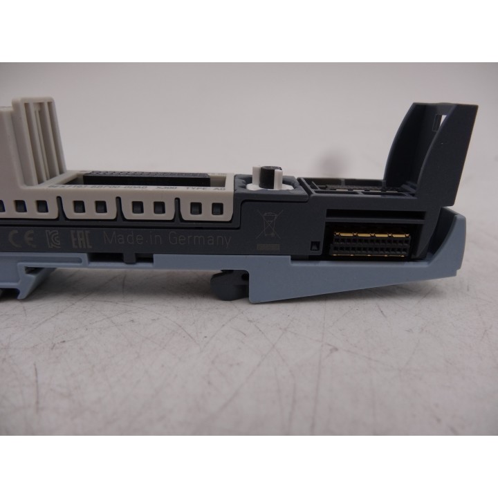 SIEMENS 6ES7193-6BP00-0DA0