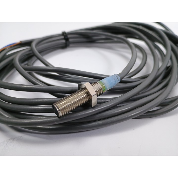 OMRON E2A-S08KS02-WP-B1