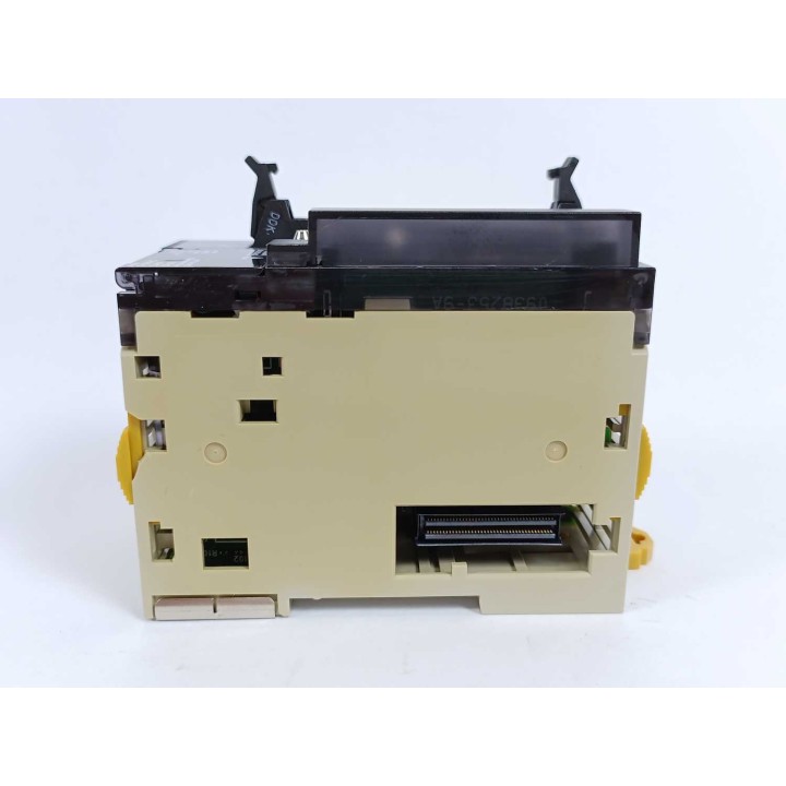 OMRON CJ1M-CPU21