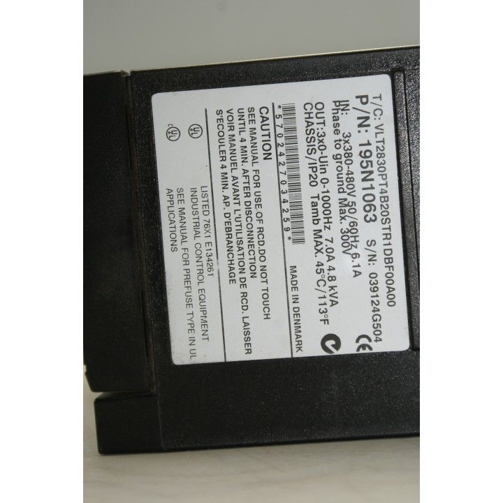 DANFOSS VLT2830PT4B20STR1DBF00A00