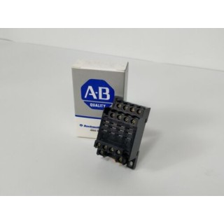 AB 700-HN139