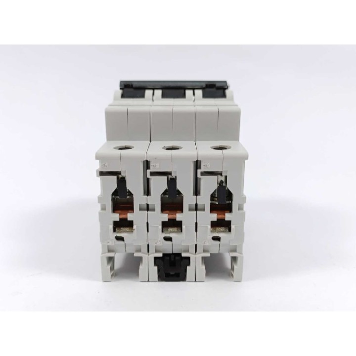 ABB 2CDS273001R0467