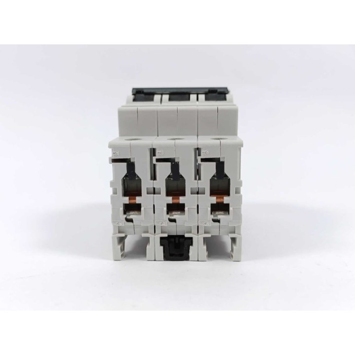 ABB 2CDS273001R0467