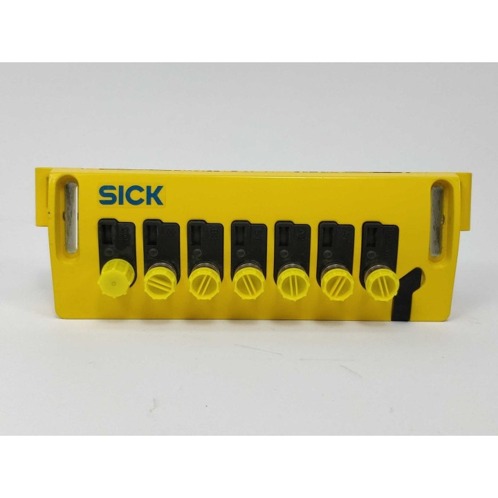 SICK UE403-A0930