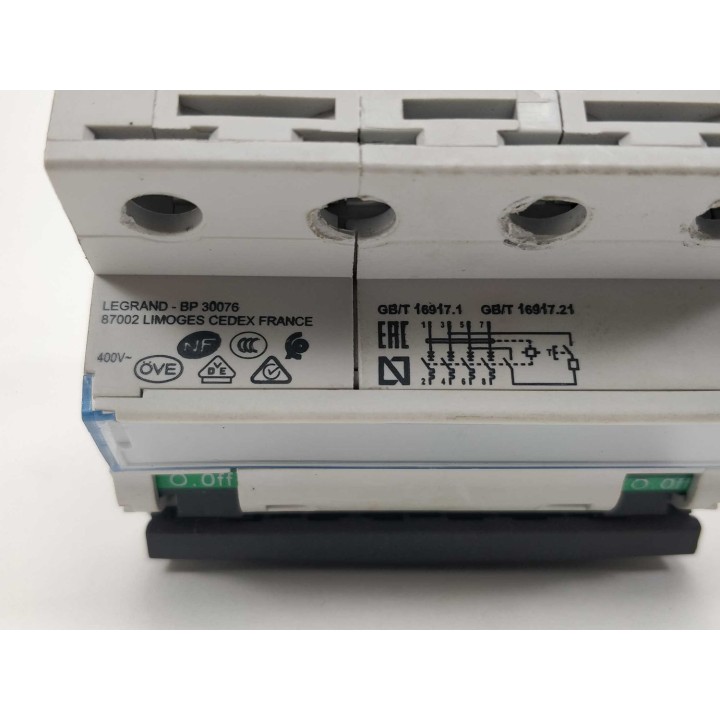 Legrand C16