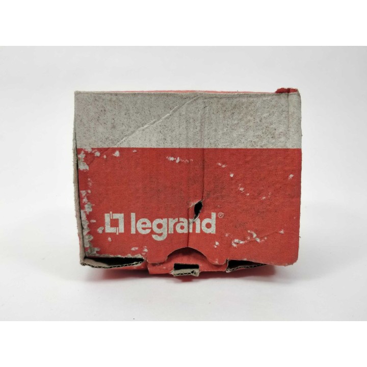 Legrand C16