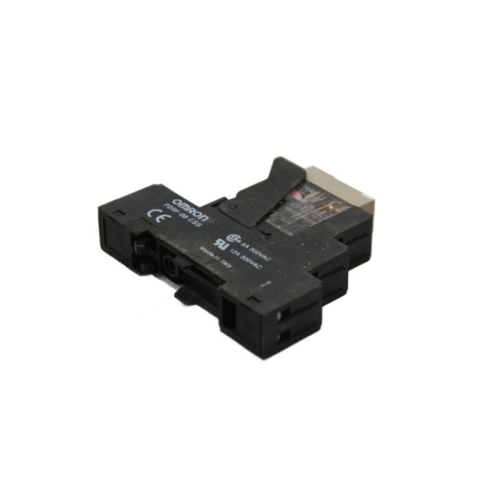 Omron OMRON P2RF-08-ESS 300VAC