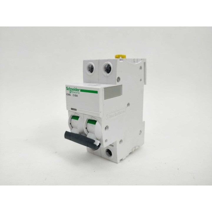 Schneider Electric A9F92263