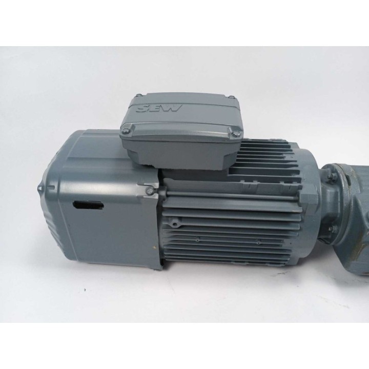 SEW-EURODRIVE  KA37 DRN90L4 BE1