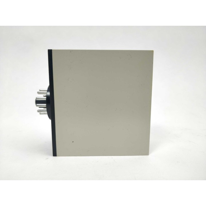 Carlo Gavazzi SV 210 230
