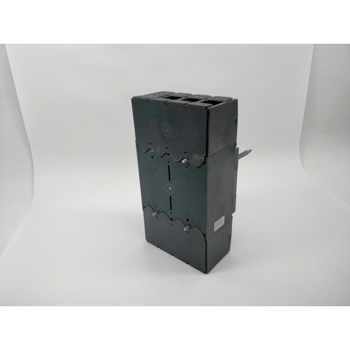 Schneider Electric Compact INS 320