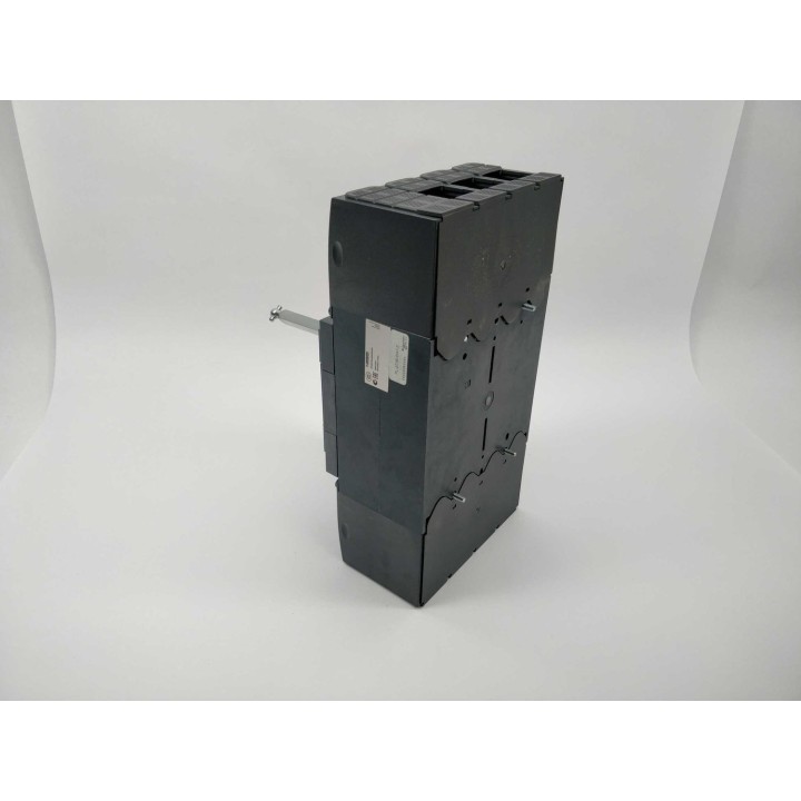Schneider Electric Compact INS 320