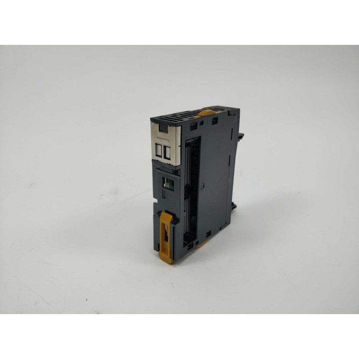 OMRON CJ2M-MD212