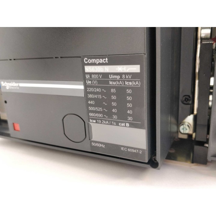Schneider Electric NS630b N