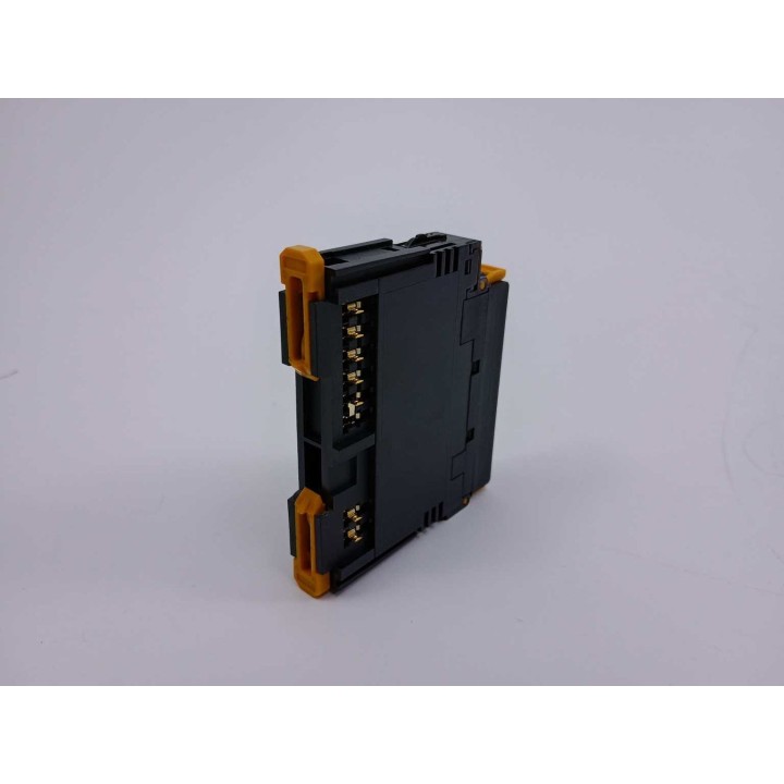 OMRON GRT1-OD8-1
