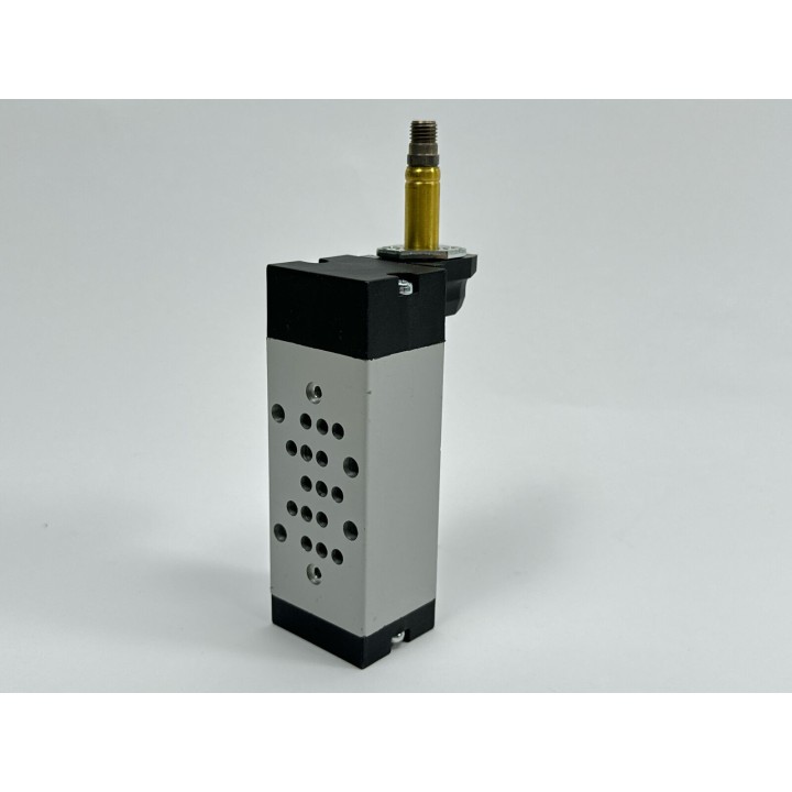 CAMOZZI 951-000-P15-23