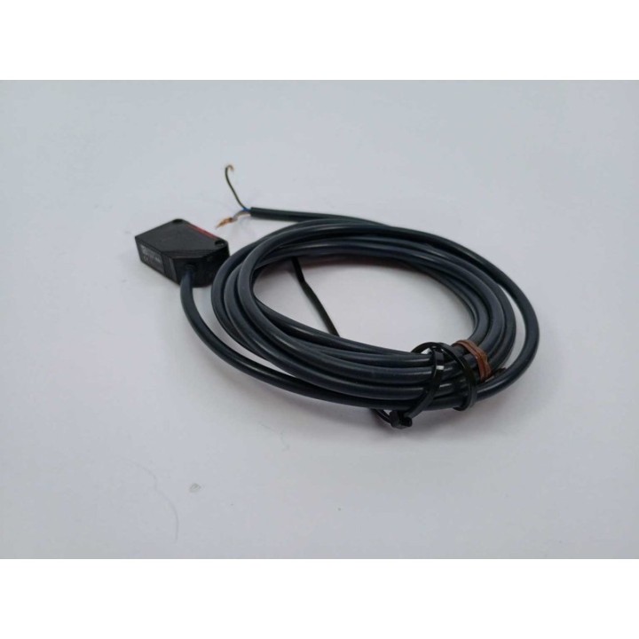 OMRON E3Z-R81