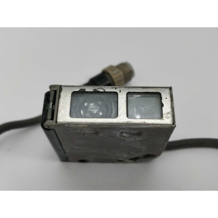 OMRON E3S-CL2-M1J