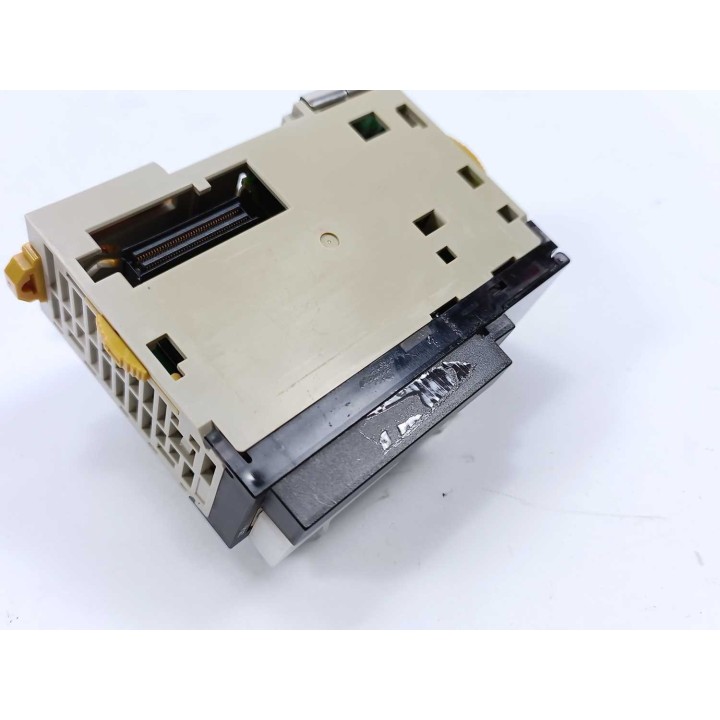 OMRON CJ1M-CPU12