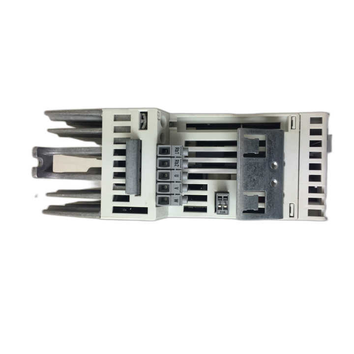LENZE E84AVSCE7512SX0  15517802 07057151.000016