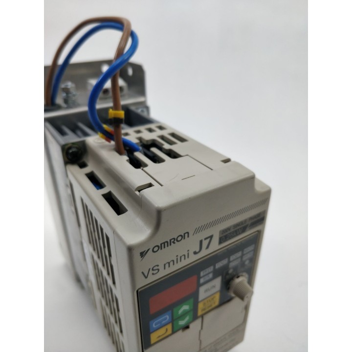 OMRON CIMR-J7AZB0P4
