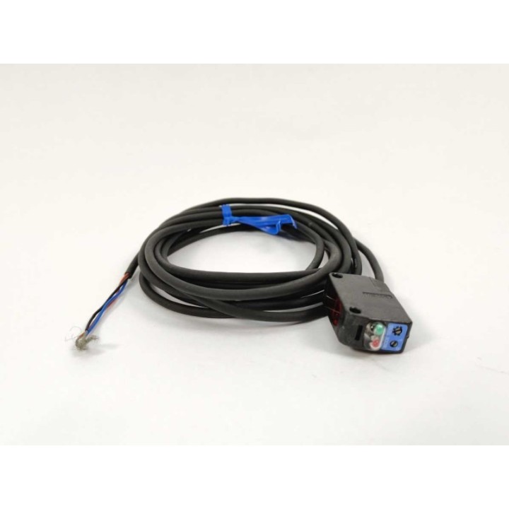 KEYENCE  PZ2-42