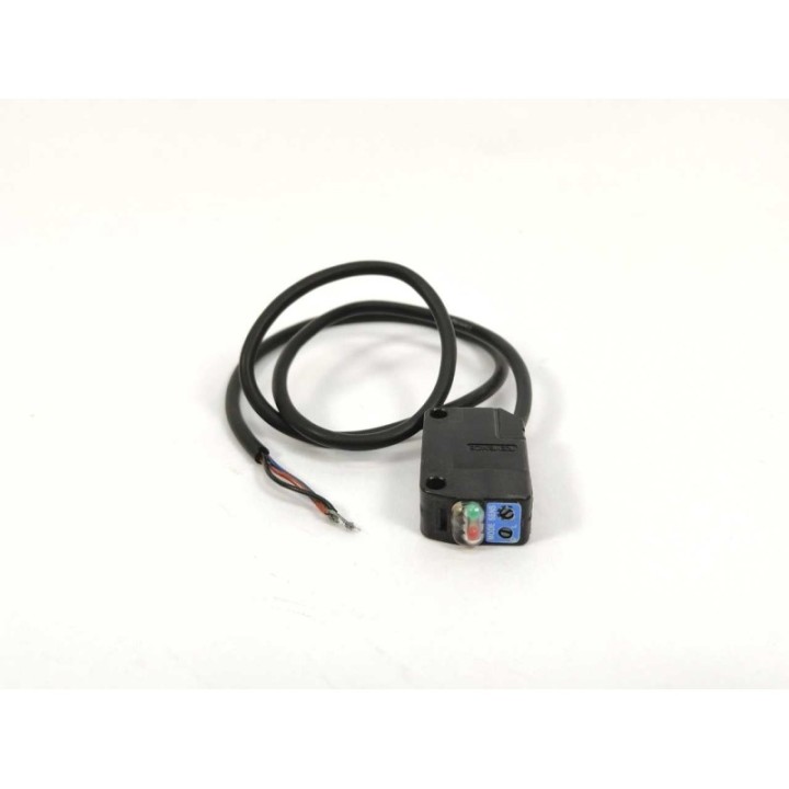 KEYENCE  PZ2-61P